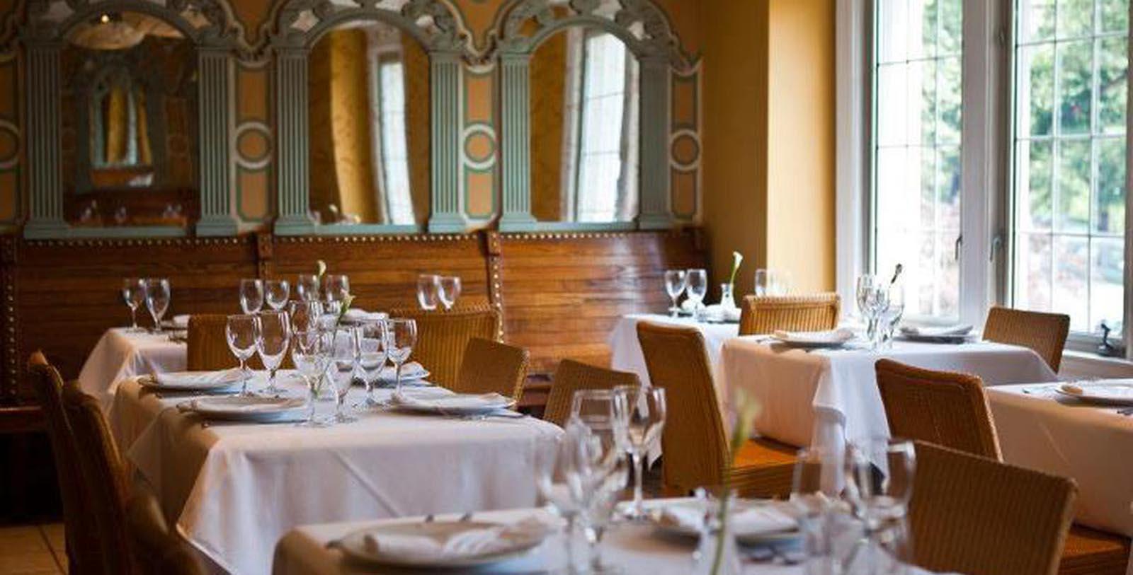 Taste a top-shelf cocktail from the bar in the Venetian Room of the Hotel Lombardy, and relax in the beautifully restored lounge.